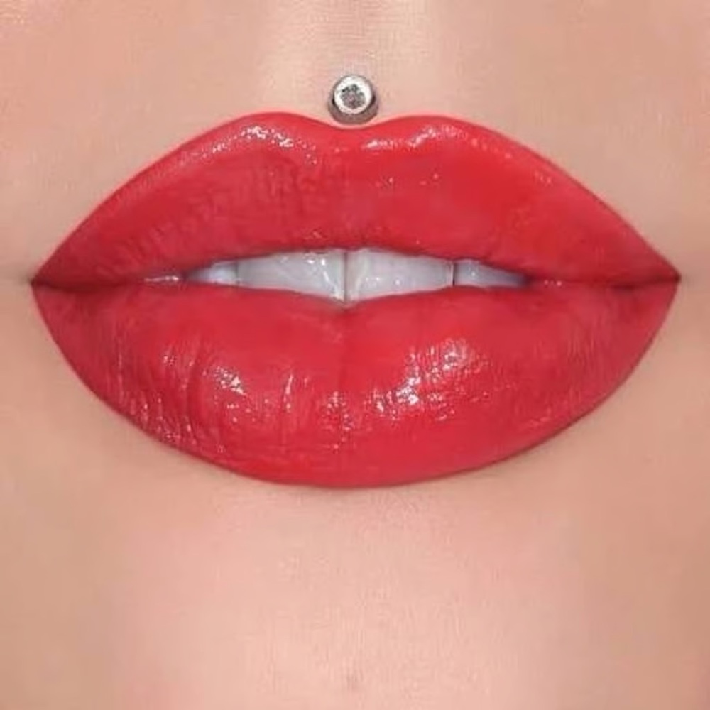 Jeffree Star Supreme Gloss In Devils Horns